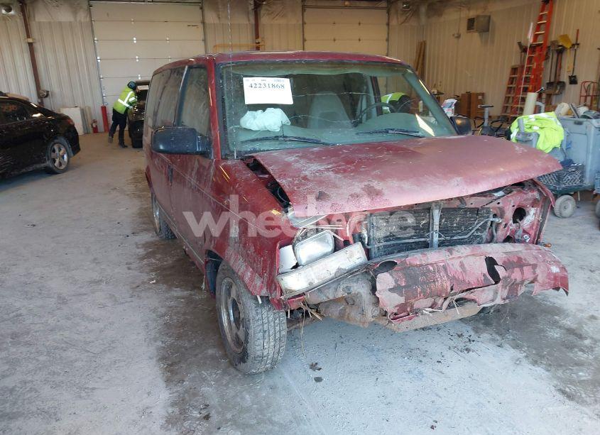 1997 Chevrolet Astro LS CMI (VIN 1GNDM19WXVB131278) main photo
