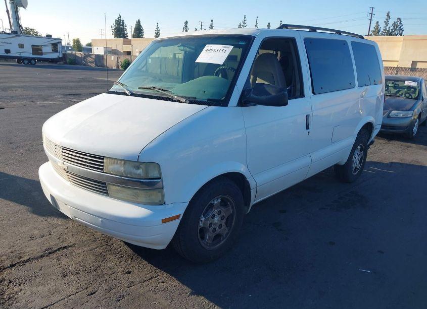 Photo 2 of 2004 Chevrolet Astro (VIN 1GNDM19X04B104386)