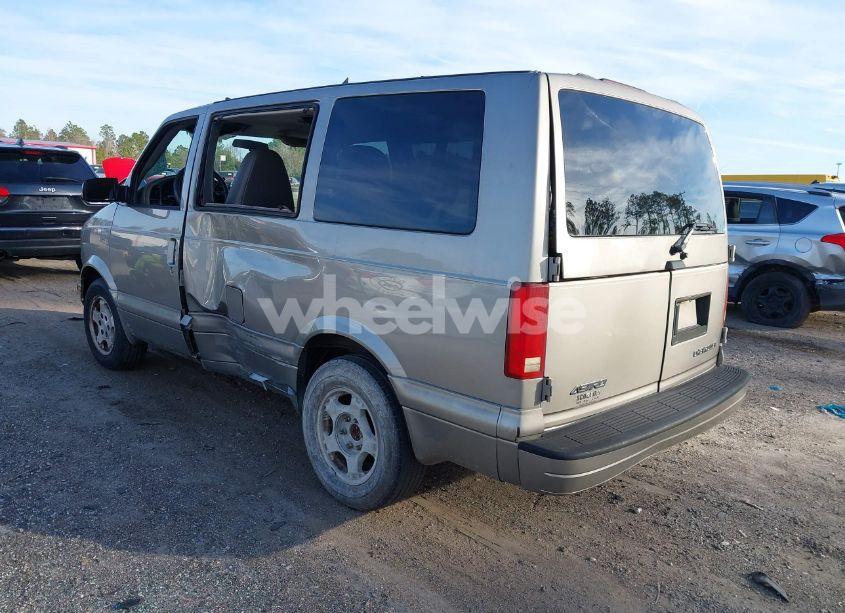 Photo 3 of 2005 Chevrolet Astro (VIN 1GNDM19X75B115399)