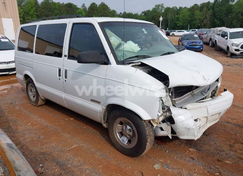 2002 Chevrolet Astro LS (VIN 1GNDM19X92B139649) main photo