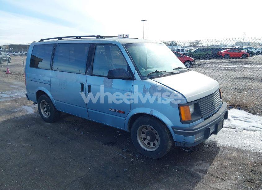 1992 Chevrolet Astro (VIN 1GNDM19Z0NB233117) main photo
