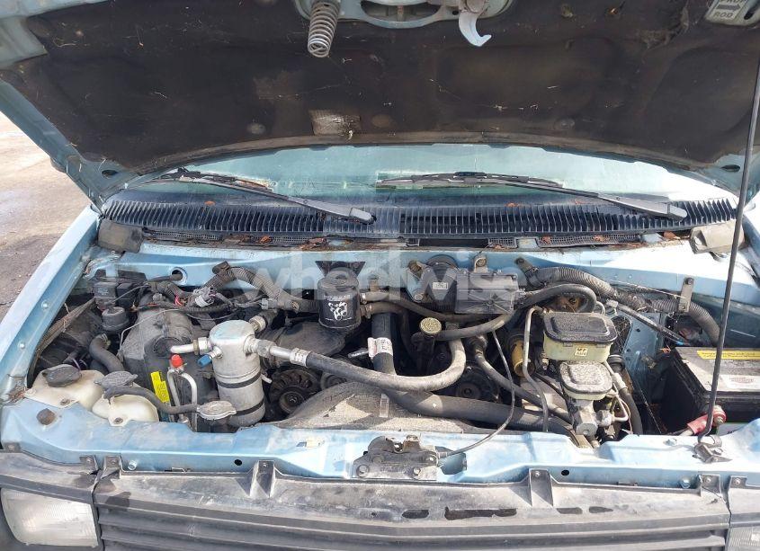 Photo 10 of 1992 Chevrolet Astro (VIN 1GNDM19Z0NB233117)