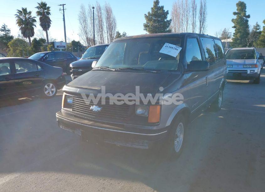 Photo 2 of 1991 Chevrolet Astro (VIN 1GNDM19Z2MB123653)