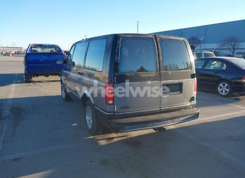 Photo 3 of 1991 Chevrolet Astro (VIN 1GNDM19Z2MB123653)
