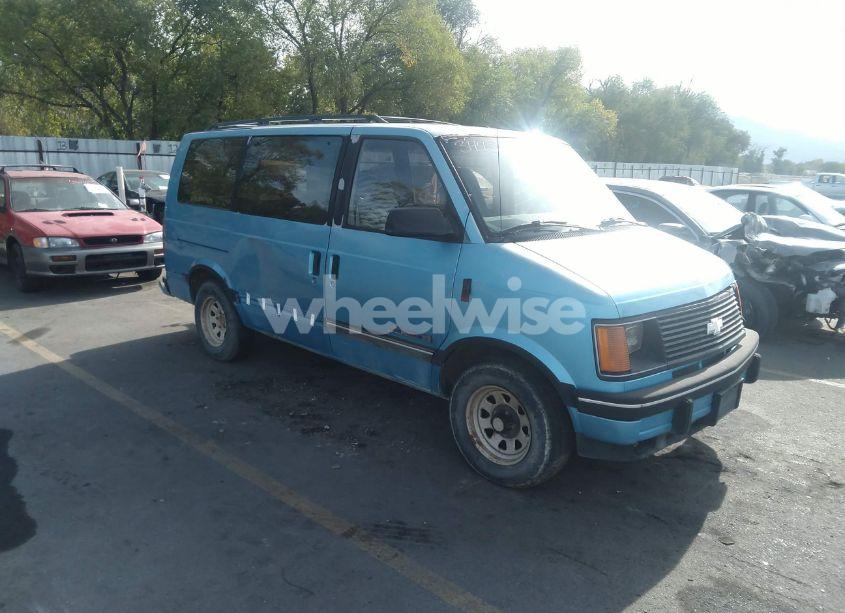 1993 Chevrolet Astro (VIN 1GNDM19Z8PB191234) main photo