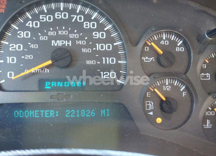 Photo 7 of 2002 Chevrolet Trailblazer LTZ (VIN 1GNDS13S022277308)