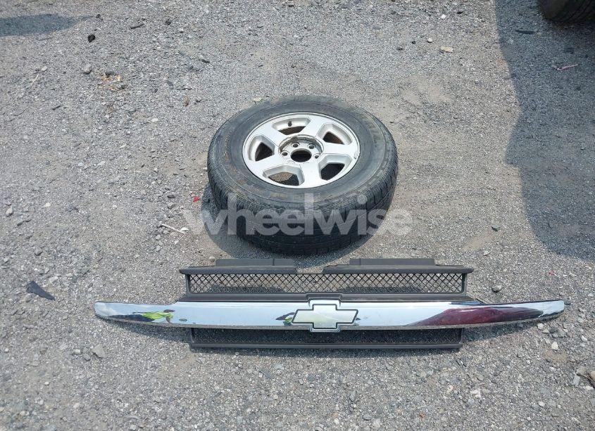 Photo 12 of 2002 Chevrolet Trailblazer (VIN 1GNDS13S022515092)