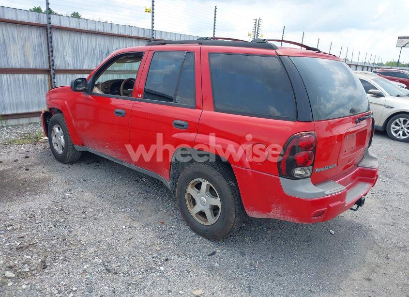 Photo 3 of 2002 Chevrolet Trailblazer (VIN 1GNDS13S022515092)