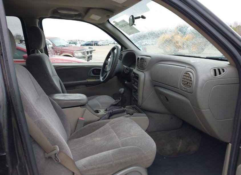 Photo 5 of 2004 Chevrolet Trailblazer LS (VIN 1GNDS13S042339566)