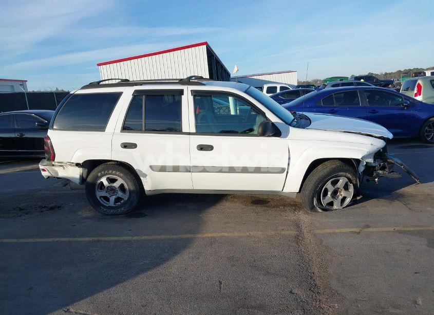 Photo 13 of 2005 Chevrolet Trailblazer LS (VIN 1GNDS13S052280519)