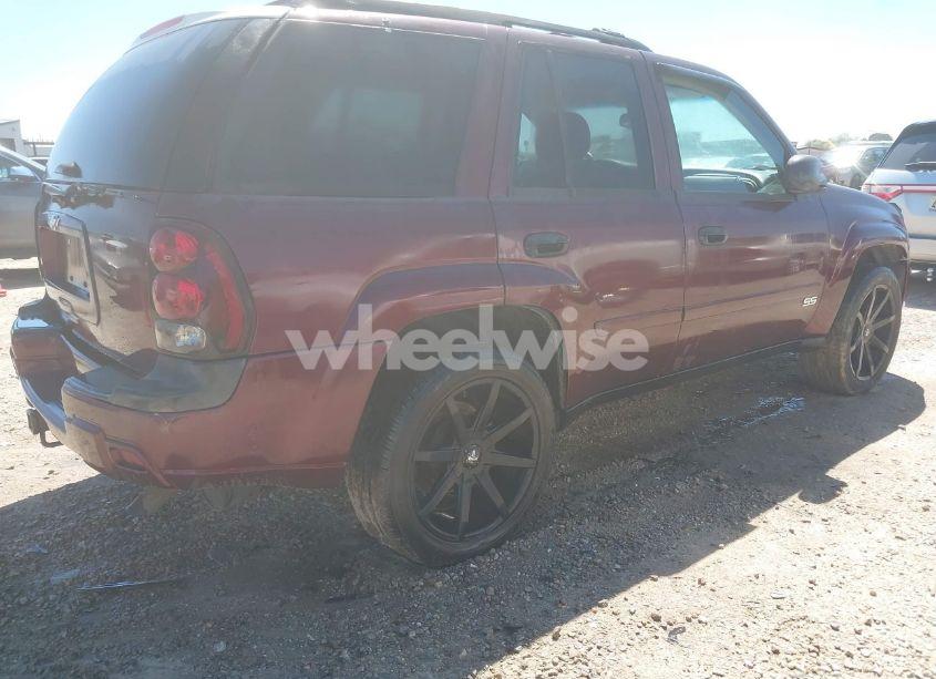 Photo 4 of 2006 Chevrolet Trailblazer LS (VIN 1GNDS13S062110629)