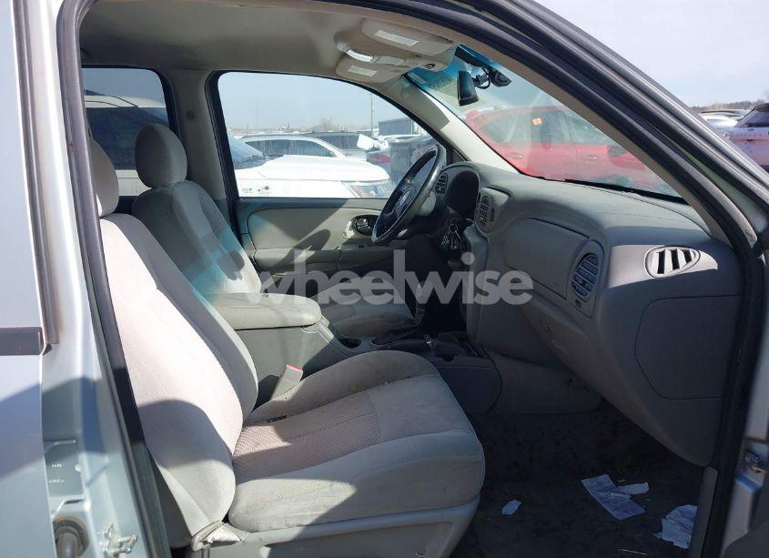 Photo 5 of 2007 Chevrolet Trailblazer LT (VIN 1GNDS13S072258040)