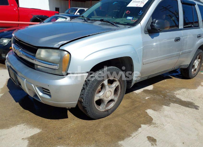 Photo 2 of 2008 Chevrolet Trailblazer FLEET (VIN 1GNDS13S082110312)