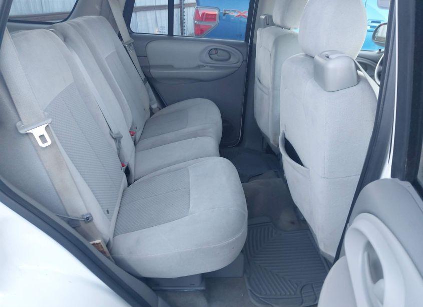 Photo 8 of 2008 Chevrolet Trailblazer LT (VIN 1GNDS13S082257956)