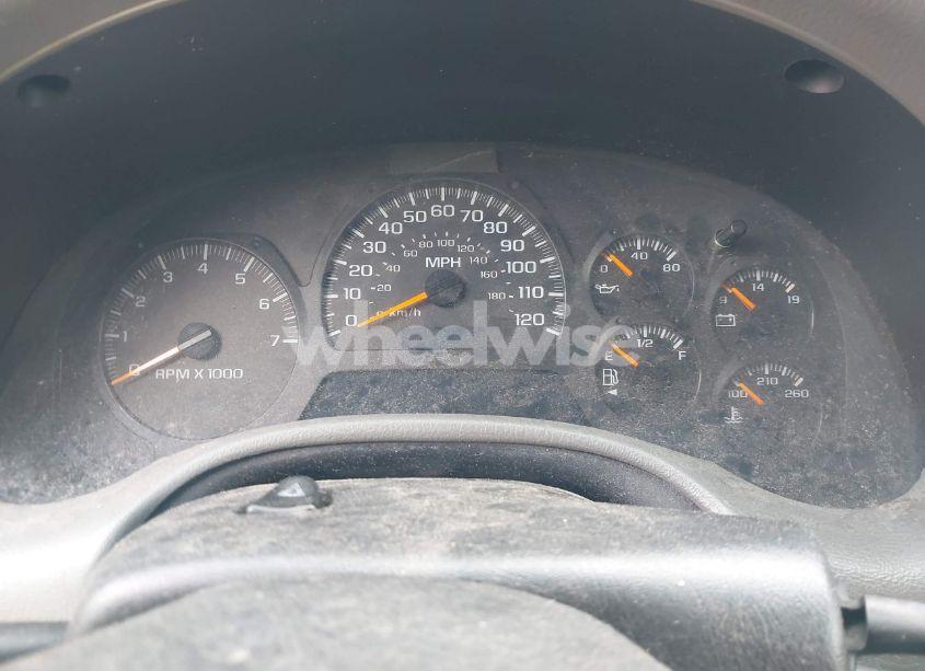 Photo 7 of 2002 Chevrolet Trailblazer LS (VIN 1GNDS13S122264342)