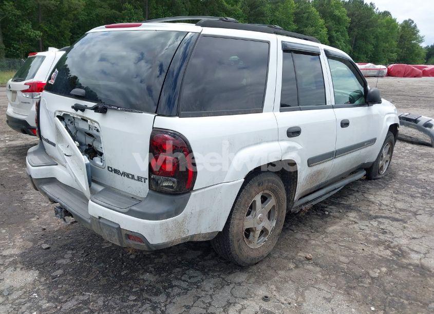 Photo 4 of 2002 Chevrolet Trailblazer LT (VIN 1GNDS13S122297356)