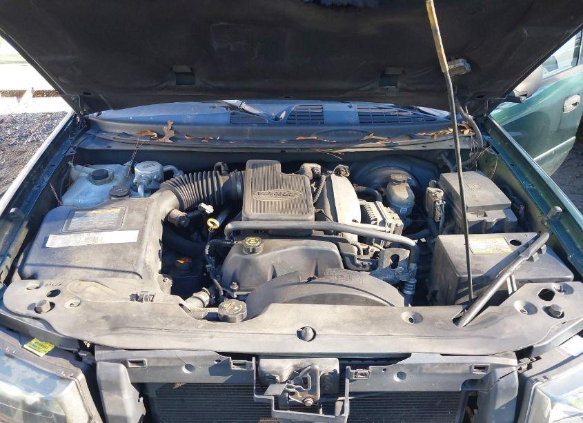 Photo 10 of 2002 Chevrolet Trailblazer (VIN 1GNDS13S122393858)