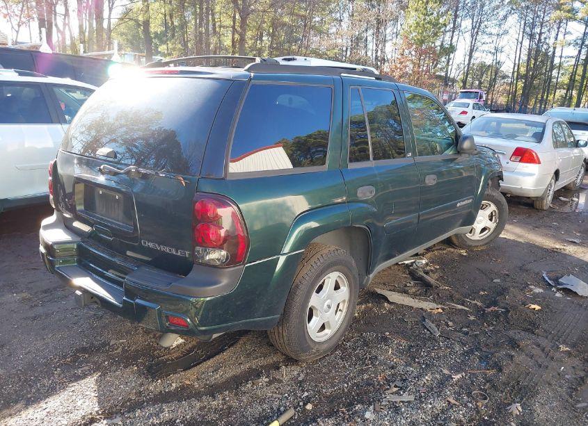 Photo 4 of 2002 Chevrolet Trailblazer (VIN 1GNDS13S122393858)