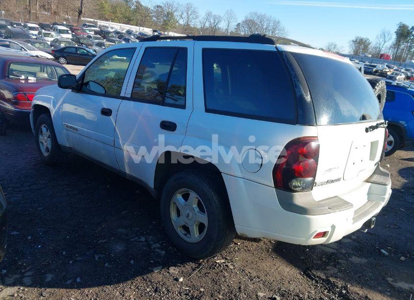 Photo 3 of 2002 Chevrolet Trailblazer LS (VIN 1GNDS13S122406687)