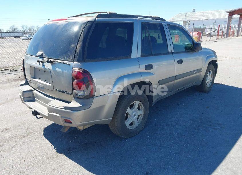 Photo 4 of 2003 Chevrolet Trailblazer LS (VIN 1GNDS13S132319132)