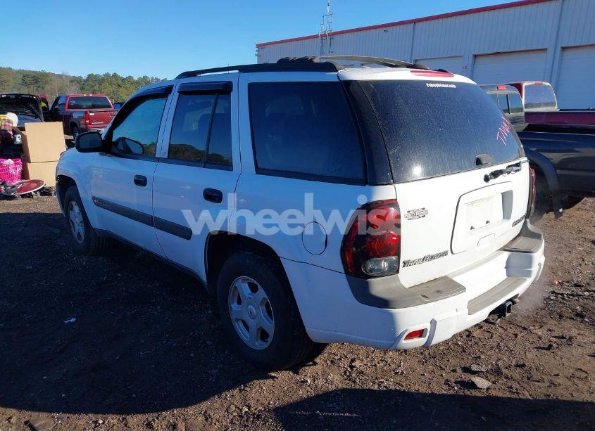 Photo 3 of 2003 Chevrolet Trailblazer LS (VIN 1GNDS13S132339736)