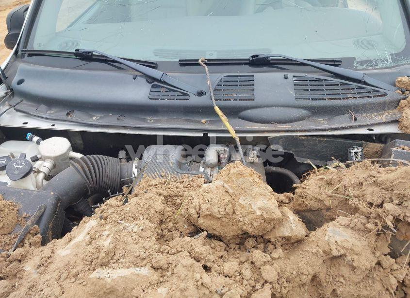 Photo 10 of 2005 Chevrolet Trailblazer LS (VIN 1GNDS13S152225867)