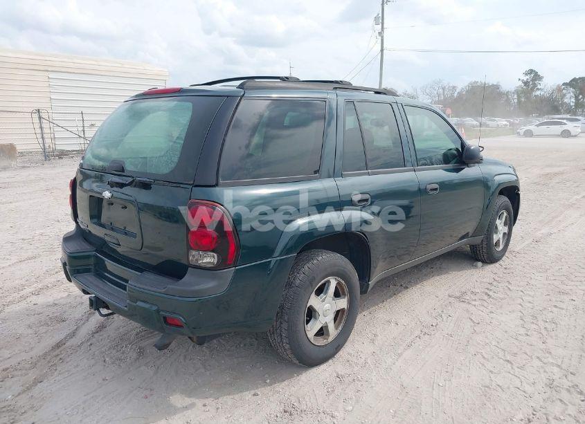 Photo 4 of 2005 Chevrolet Trailblazer LS (VIN 1GNDS13S152329419)