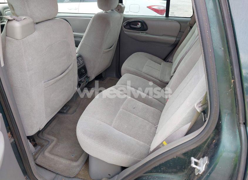 Photo 8 of 2005 Chevrolet Trailblazer LS (VIN 1GNDS13S152329419)