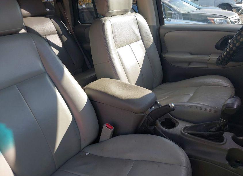 Photo 5 of 2006 Chevrolet Trailblazer LS (VIN 1GNDS13S162210688)