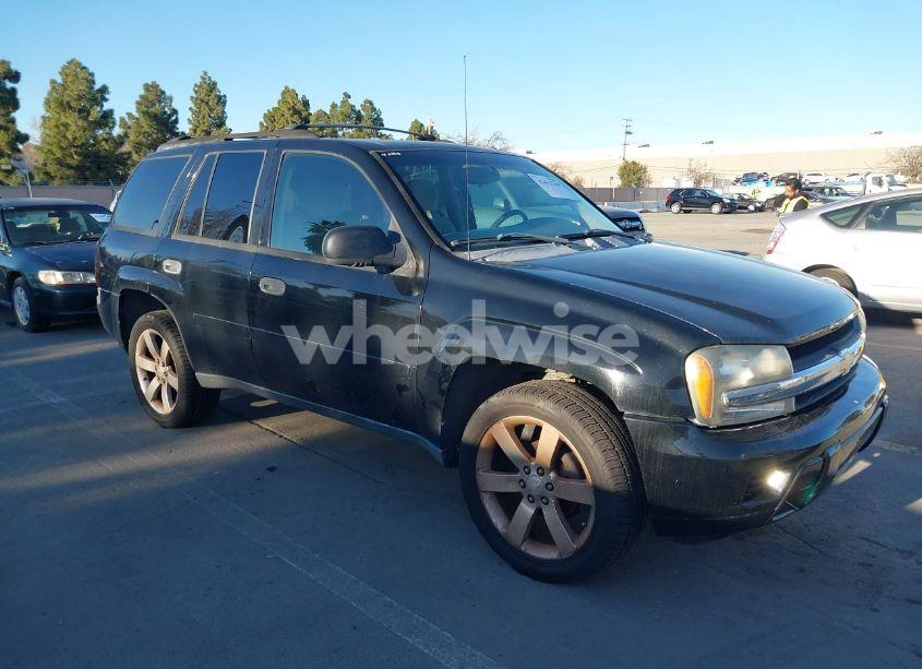 2007 Chevrolet Trailblazer LS (VIN 1GNDS13S172111564) main photo