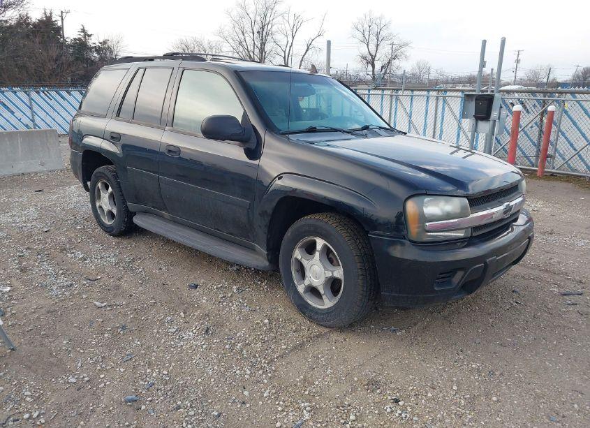 2007 Chevrolet Trailblazer LS (VIN 1GNDS13S172139235) main photo