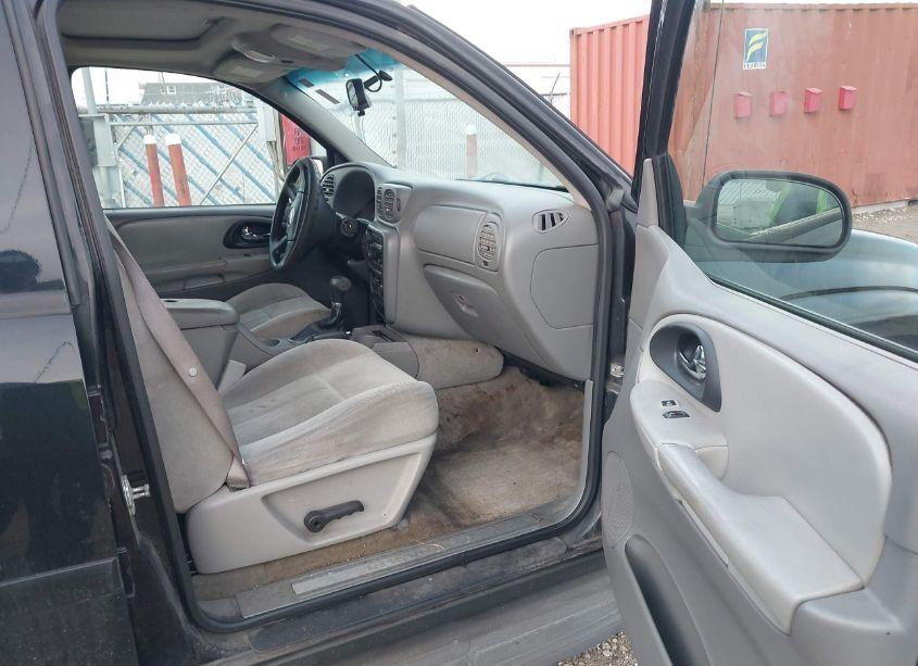 Photo 5 of 2007 Chevrolet Trailblazer LS (VIN 1GNDS13S172139235)