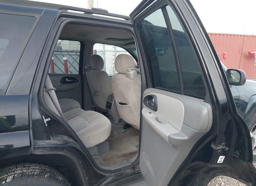 Photo 8 of 2007 Chevrolet Trailblazer LS (VIN 1GNDS13S172139235)