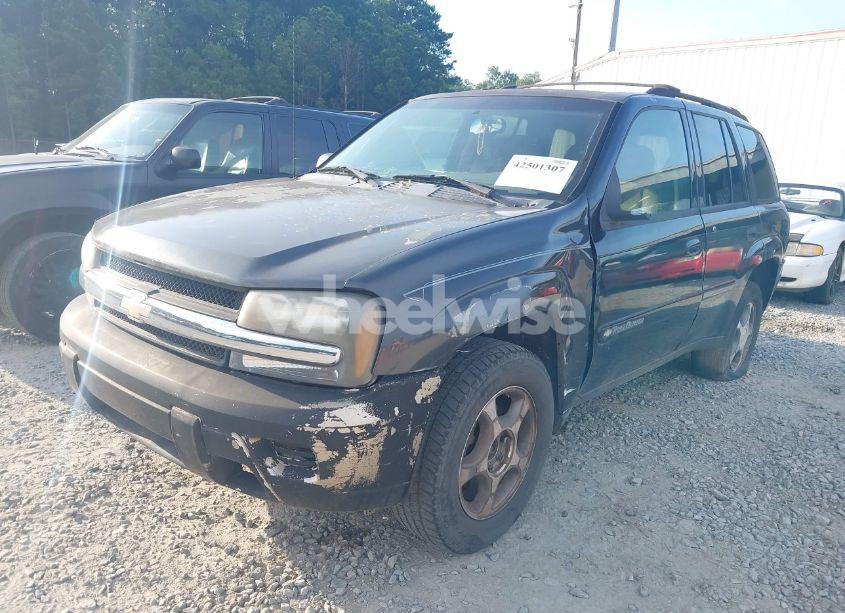 Photo 2 of 2007 Chevrolet Trailblazer LS (VIN 1GNDS13S172155970)