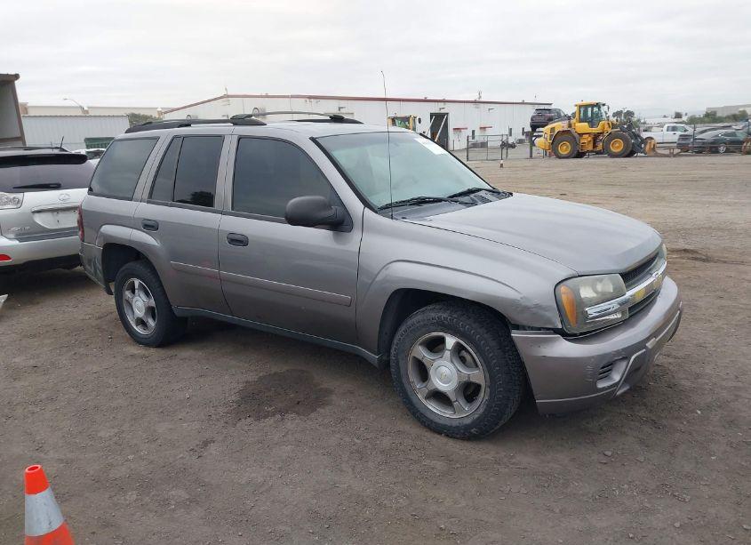 2008 Chevrolet Trailblazer FLEET (VIN 1GNDS13S182158806) main photo
