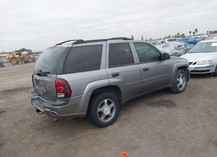 Photo 4 of 2008 Chevrolet Trailblazer FLEET (VIN 1GNDS13S182158806)