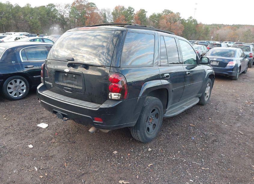 Photo 4 of 2008 Chevrolet Trailblazer LT (VIN 1GNDS13S182164105)
