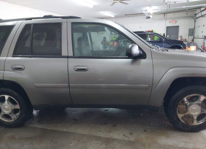 Photo 14 of 2008 Chevrolet Trailblazer LT (VIN 1GNDS13S182221113)