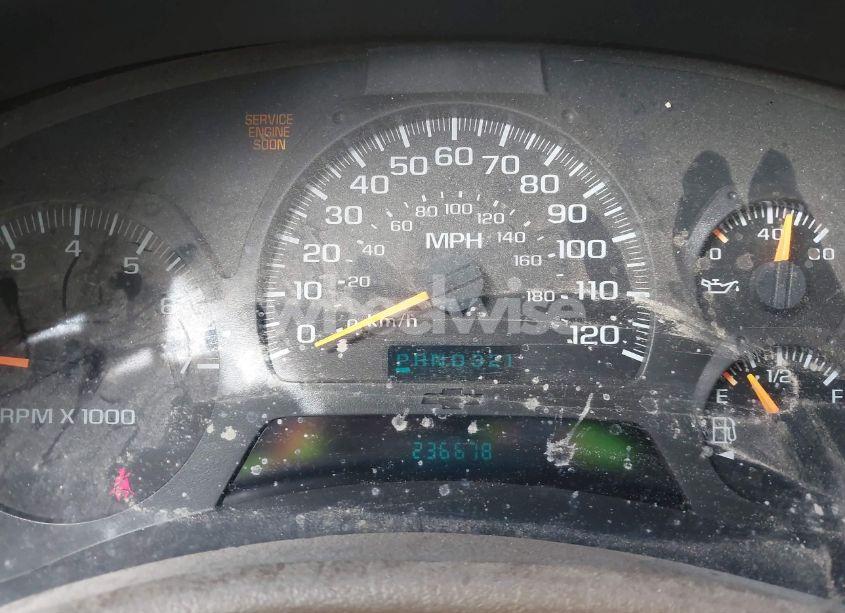 Photo 4 of 2002 Chevrolet Trailblazer LS (VIN 1GNDS13S222392654)