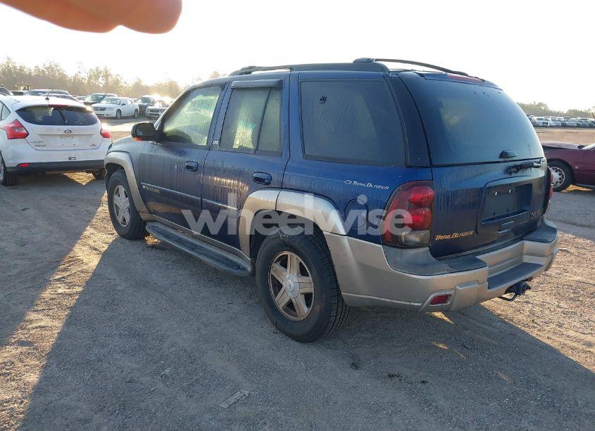 Photo 3 of 2002 Chevrolet Trailblazer LTZ (VIN 1GNDS13S222474402)