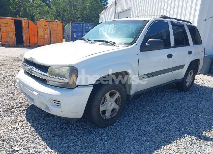 Photo 2 of 2003 Chevrolet Trailblazer LS (VIN 1GNDS13S232139612)