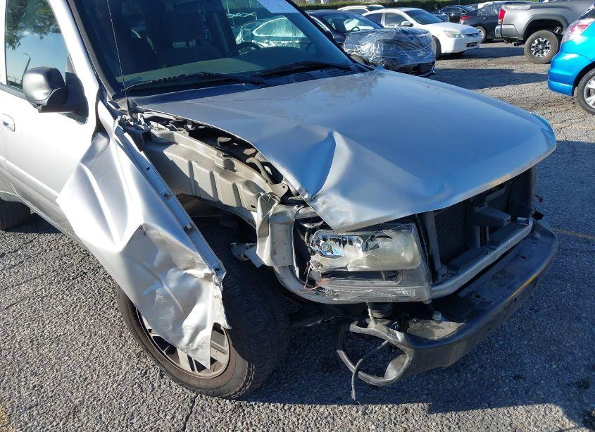 Photo 6 of 2004 Chevrolet Trailblazer LT (VIN 1GNDS13S242190660)