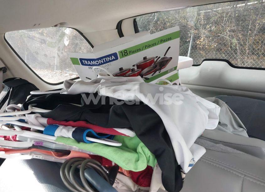 Photo 12 of 2005 Chevrolet Trailblazer LT (VIN 1GNDS13S252250812)