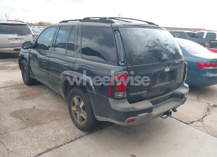 Photo 3 of 2005 Chevrolet Trailblazer LT (VIN 1GNDS13S252250812)