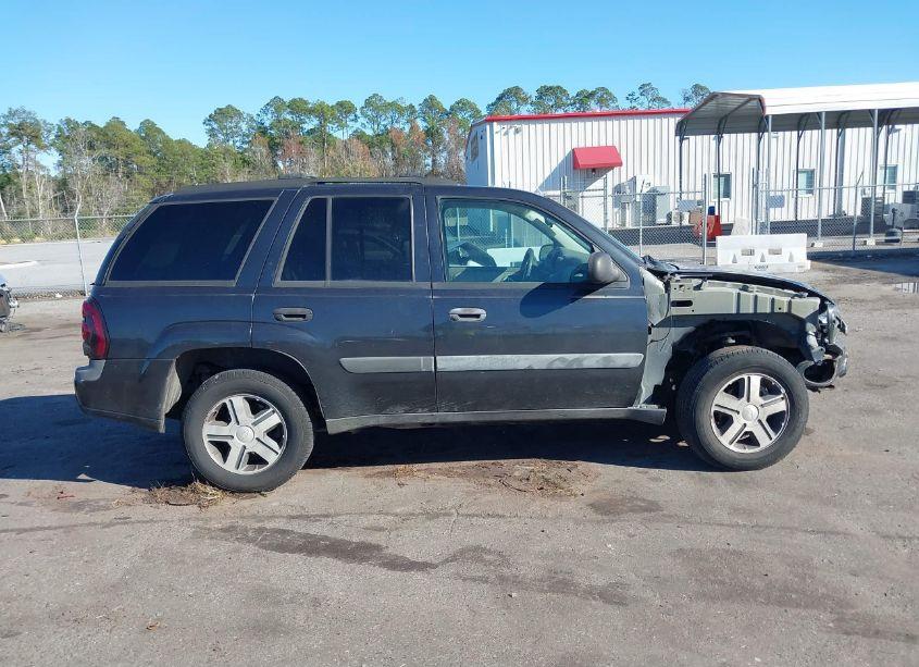 Photo 13 of 2005 Chevrolet Trailblazer LS (VIN 1GNDS13S252310443)