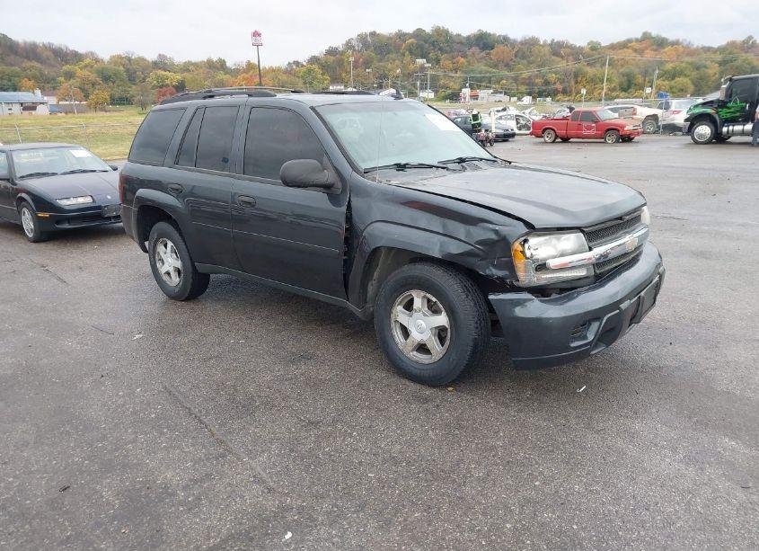 2006 Chevrolet Trailblazer LS (VIN 1GNDS13S262282693) main photo