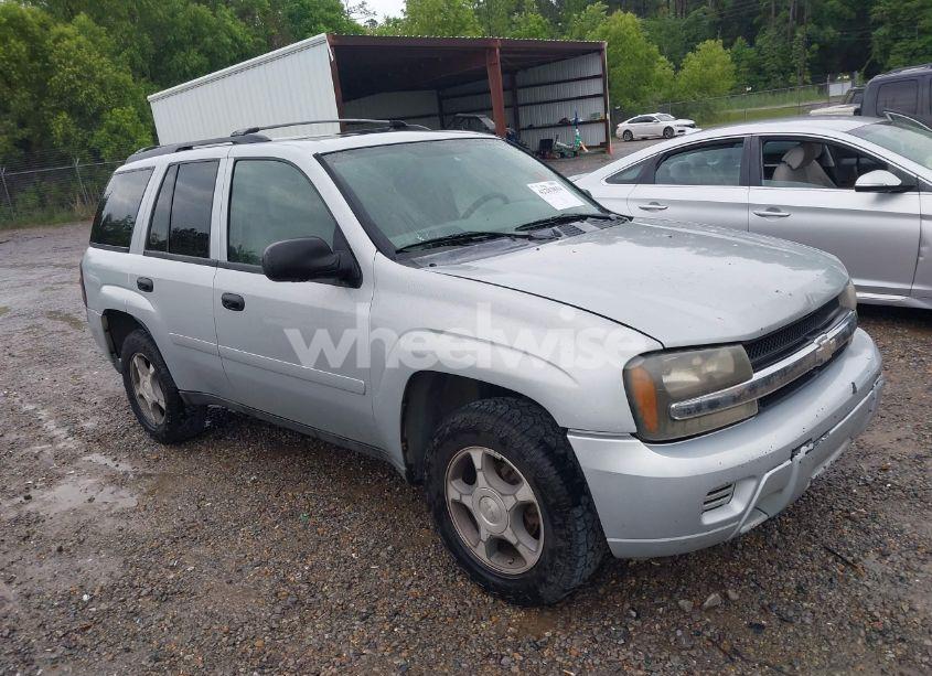 2007 Chevrolet Trailblazer LS (VIN 1GNDS13S272136506) main photo