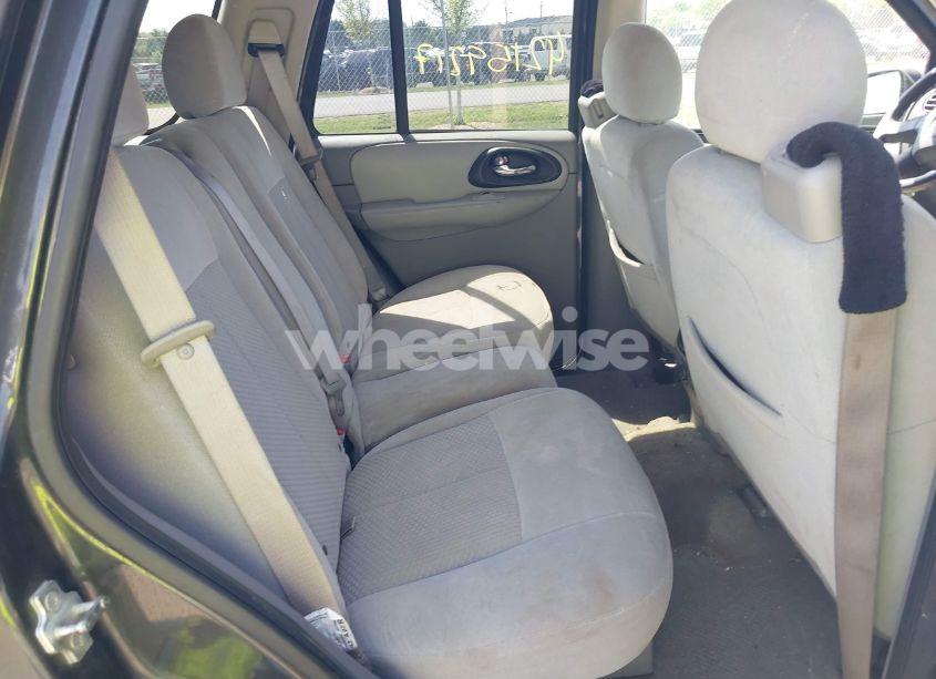 Photo 8 of 2007 Chevrolet Trailblazer LS (VIN 1GNDS13S272240140)