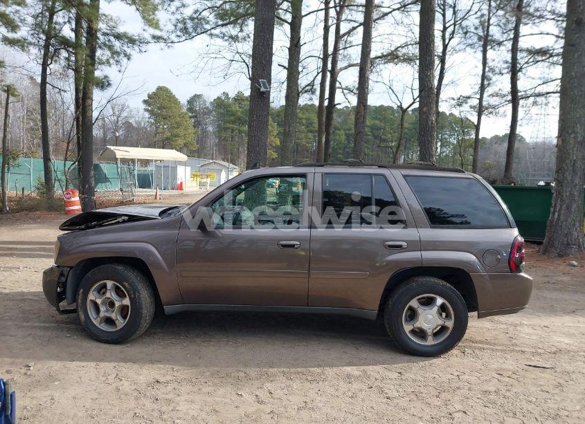 Photo 14 of 2008 Chevrolet Trailblazer LT (VIN 1GNDS13S282224084)