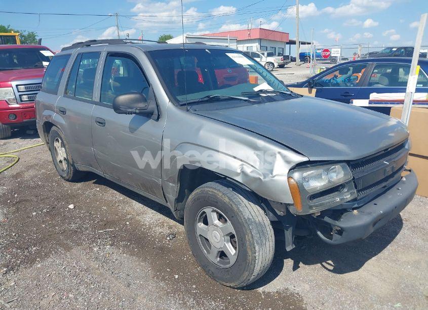 Photo 6 of 2002 Chevrolet Trailblazer LS (VIN 1GNDS13S322303772)